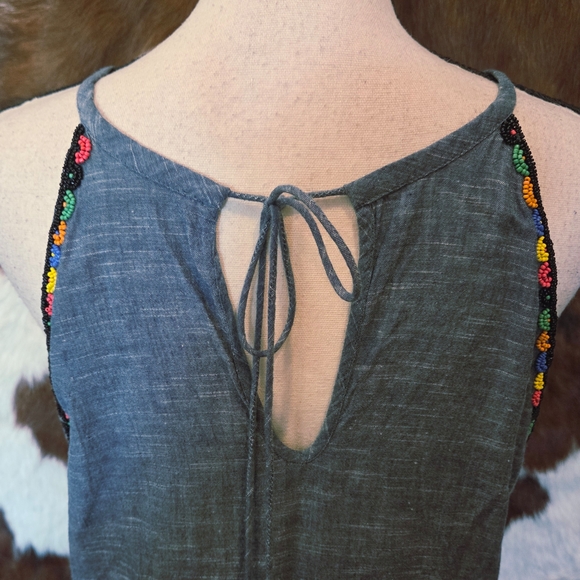 Embroidered Blue Sleeveless Top - Picture 7 of 10